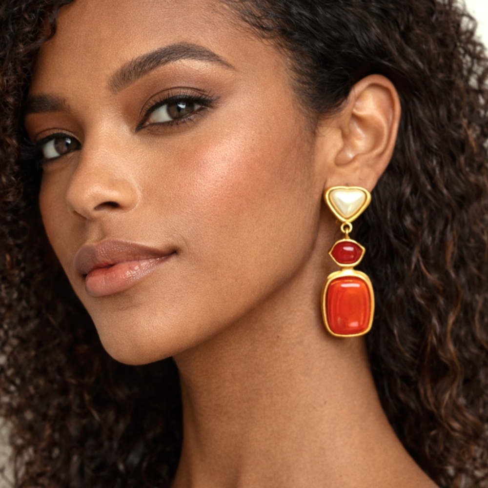 Vintage 1993 Chanel Maison Gripoix Drop Earrings – Karl Era